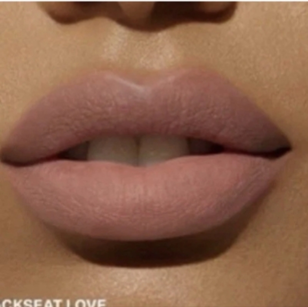 Backseat Love Morphe Color Lip Pencil - New Without Box